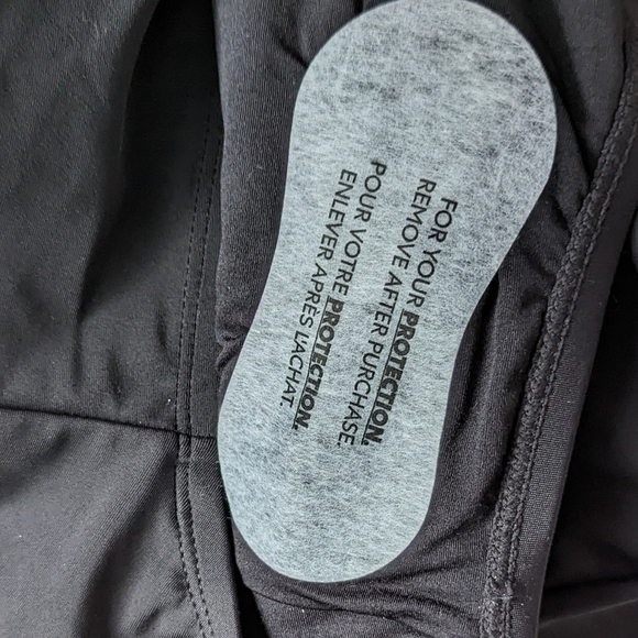 🆕 16 • Roots • Black Square Neck One Piece Swimsuit - Picture 6 of 7